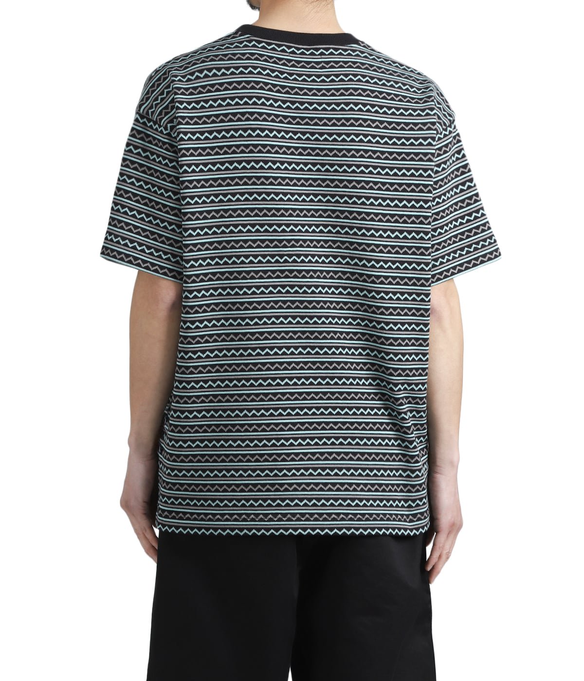 model（175cm / 60kg）B85 W75 H92 着用サイズ：M