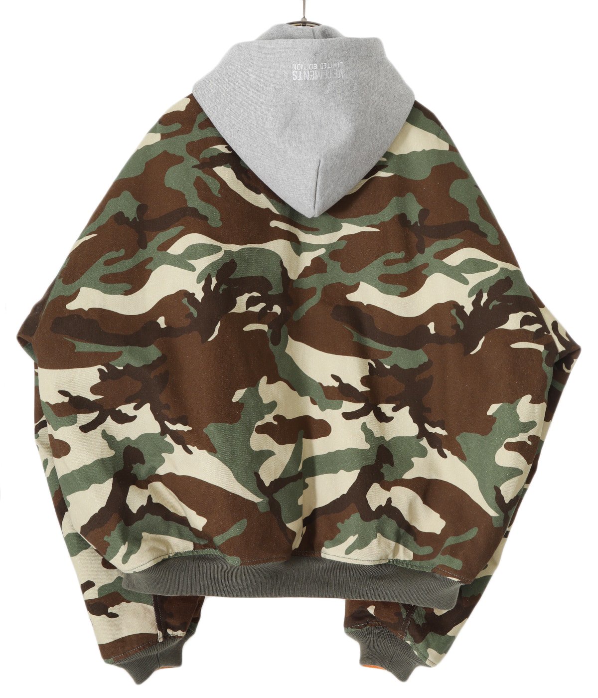 HOODED CAMO BOMBER | VETEMENTS(ヴェトモン) / アウター ダウン・中綿