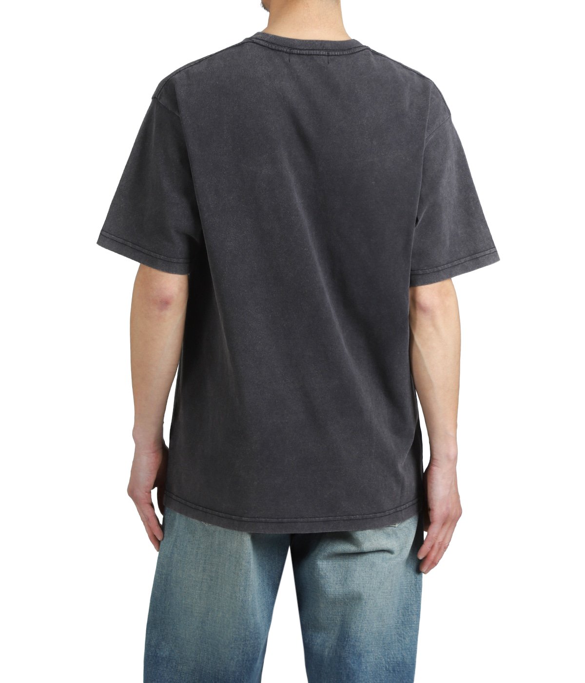 model（175cm / 60kg）B85 W75 H92 着用サイズ：M