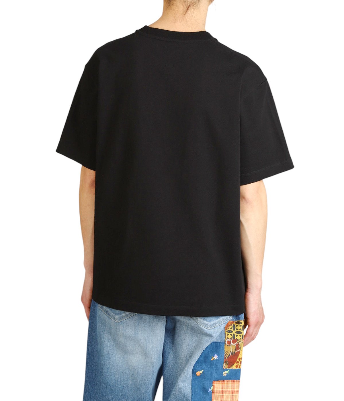 model（175cm / 60kg）B85 W75 H92 着用サイズ：3