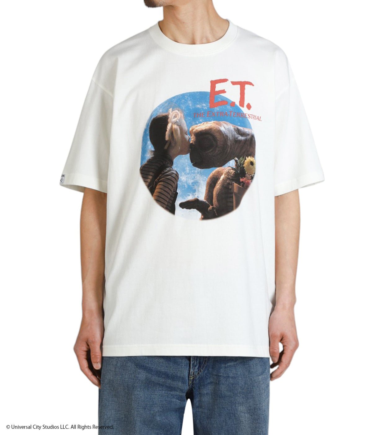 model（175cm / 60kg）B85 W75 H92 着用サイズ：XL