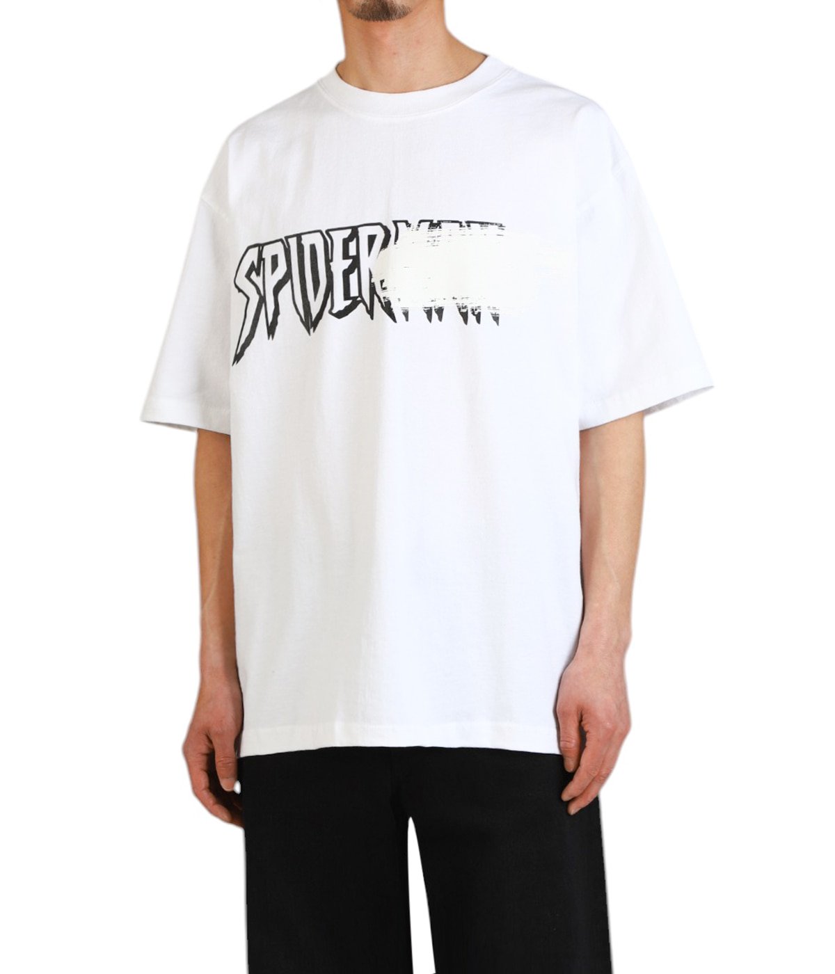 model（175cm / 60kg）B85 W75 H92 着用サイズ：XL