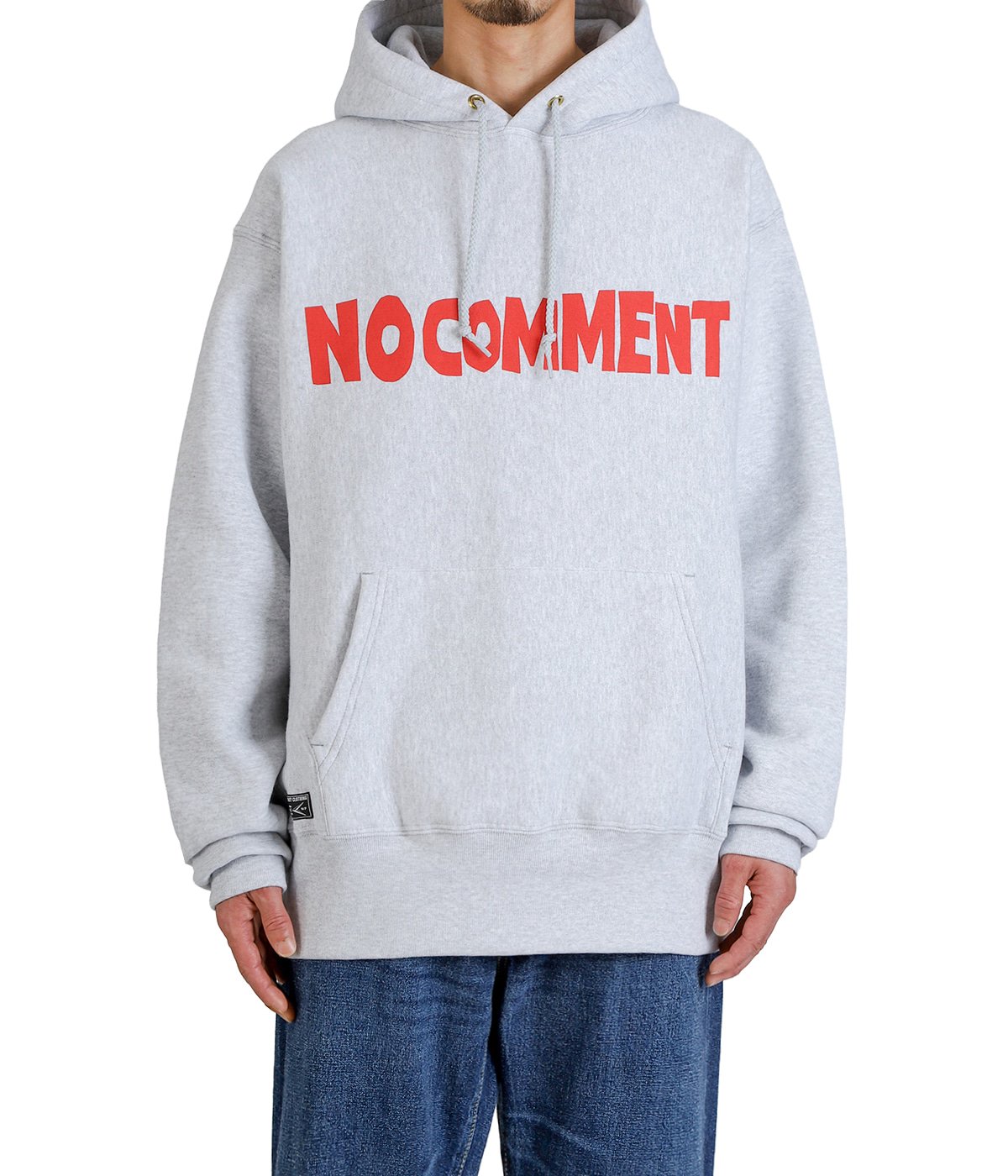 model（175cm / 60kg）B85 W75 H92 着用サイズ：XL