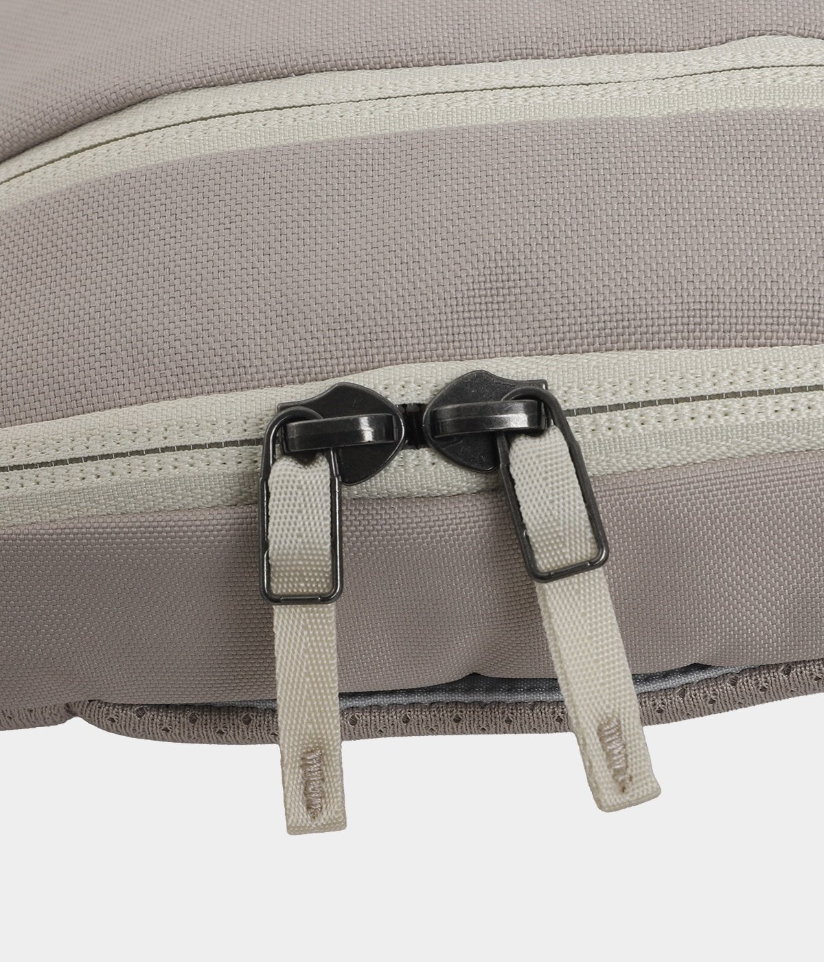 ARC’TERYX　アークテリクス　マンティス1　ルーン/シーソルト Mantis 1 Waist Pack(NA Rune×Sea Salt/ルネ×シーソルト): ARC'TERYX