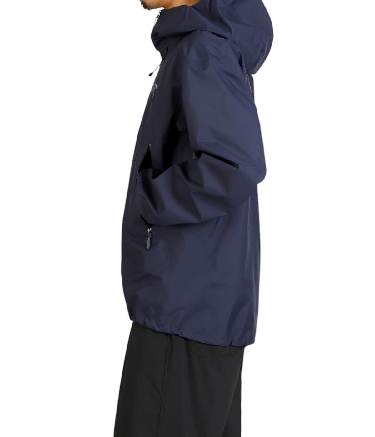 model(175cm / 60kg)B85 W75 H92 着用サイズ：M