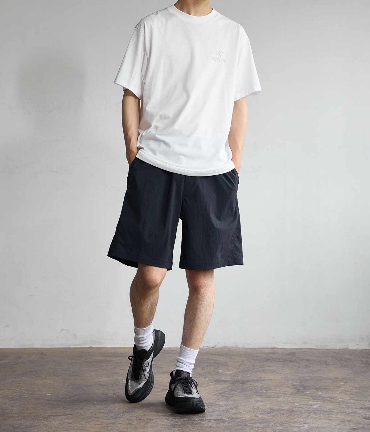 model（177cm） 着用サイズ：L