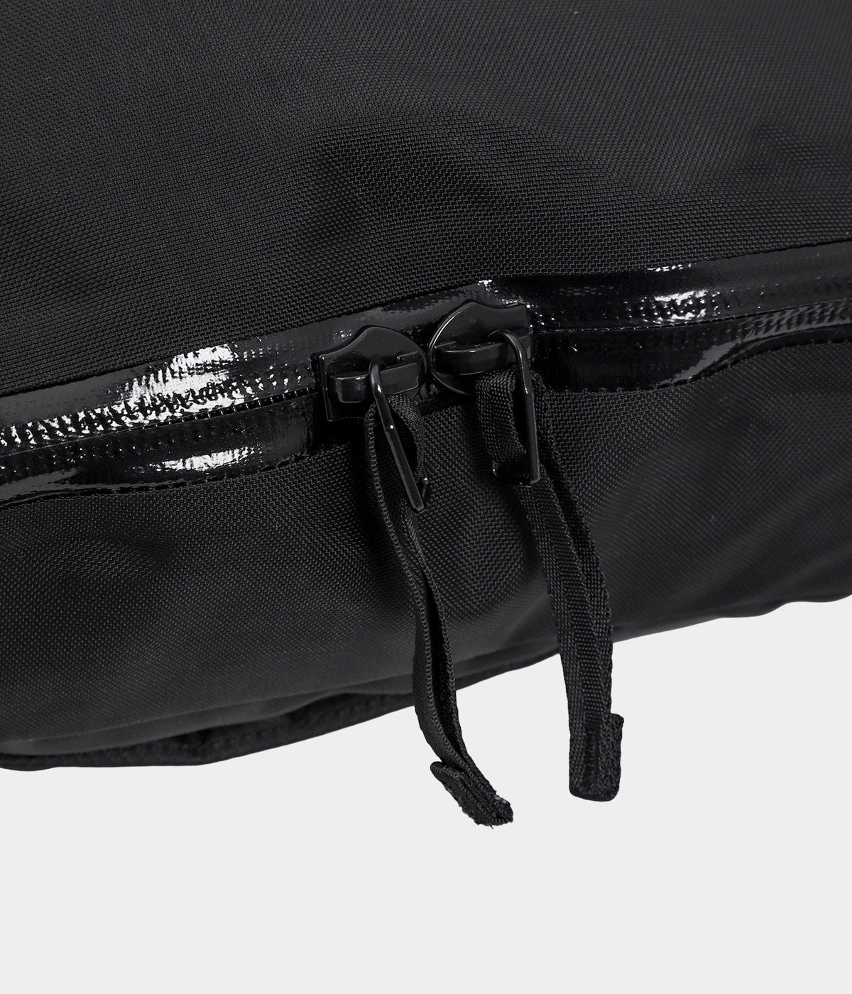 Axios 4 Crossbody | ARC