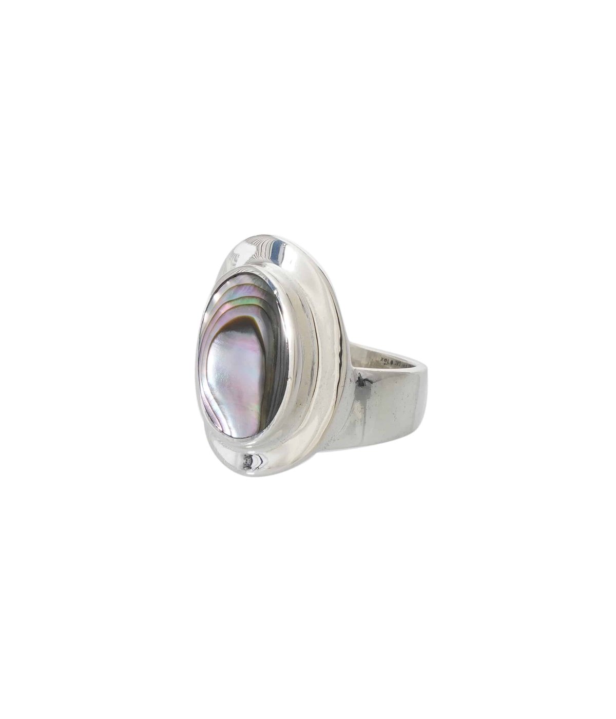 一部予約 XOLO JEWELRY Amulet Ring With Abalone Shell blog