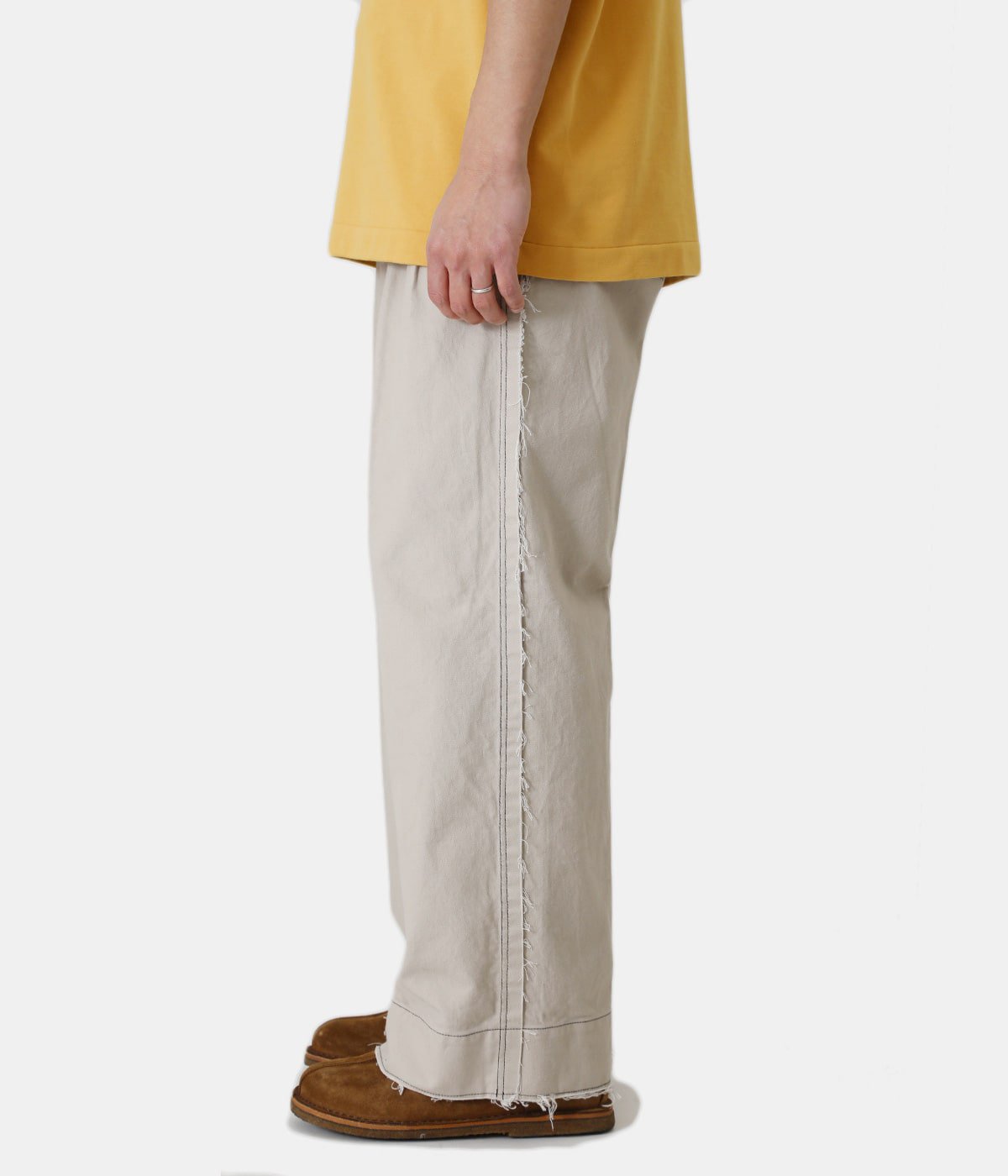 CUT-OFF 2PLEATED WIDE TROUSERS