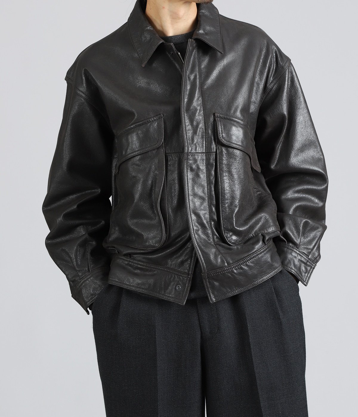 model(175cm / 60kg)B85 W75 H92 着用サイズ：2