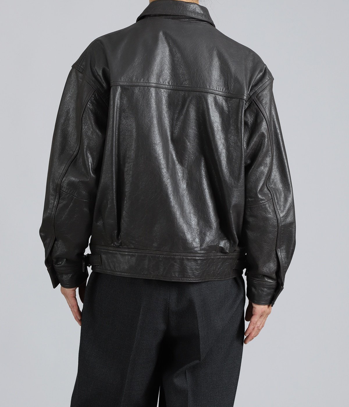 model(175cm / 60kg)B85 W75 H92 着用サイズ：2