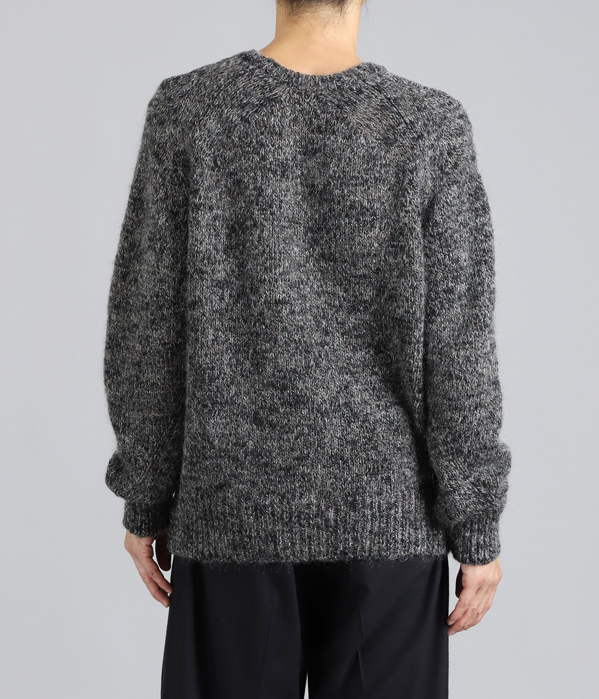 model(175cm / 60kg)B85 W75 H92 着用サイズ：2