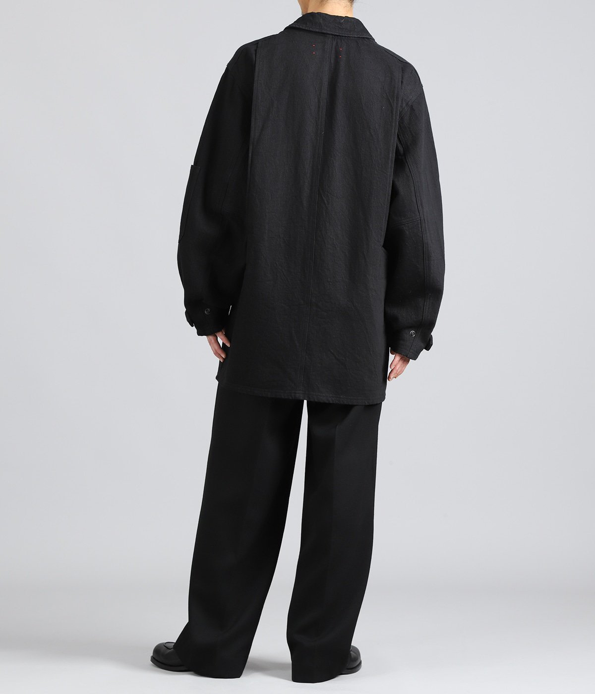 model（175cm / 60kg）B85 W75 H92 着用サイズ：2