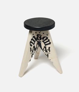 NH X M&M . STOOL-1