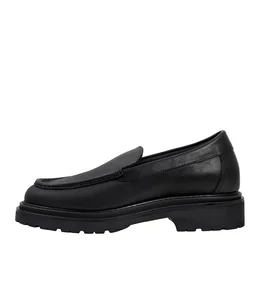 MOC TOE LOAFER