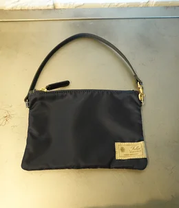 【予約】Pouch