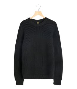 SIGNATURE CREW NECK