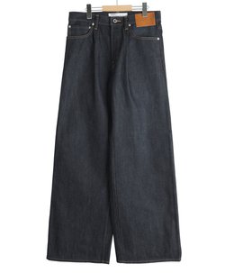 “Wide“ Rigid Denim Pants