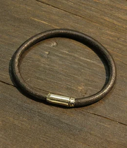 【予約】Magnetic leather bracelet 5