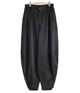 JOE / Waistband pleats trousers + zipper