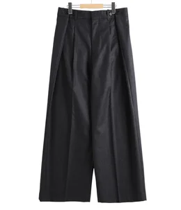 アンスクリアINSCRIRE ウールストライプデニムパンツ　サイズ36 アンスクリアINSCRIRE ウールストライプデニムパンツ サイズ36