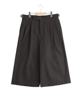 TWO TUCK CROPPED TROUSERS -ORGANIC COTTON GABARDINE-