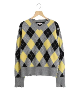 DIAMOND SCRAPED SWEATER