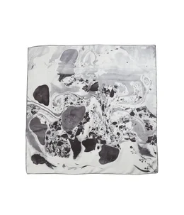 レディース】Hand Printed Silk Scarf | Mame Kurogouchi(マメ