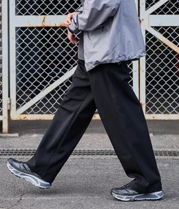別注 Dry Stretch Twill Tuck Pants