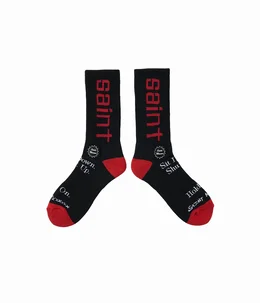 SOCKS/SIT DOWN