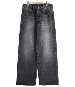 LOOSE DENIM PANTS